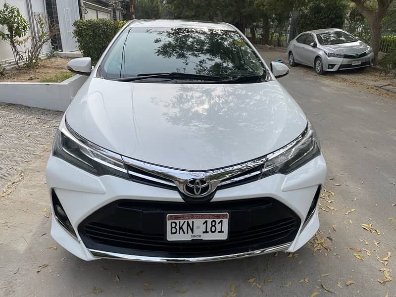 Toyota Corolla Altis Grande 2017 Full Option 5