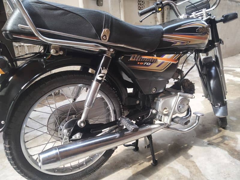 Dhoom DYL 70CC 2