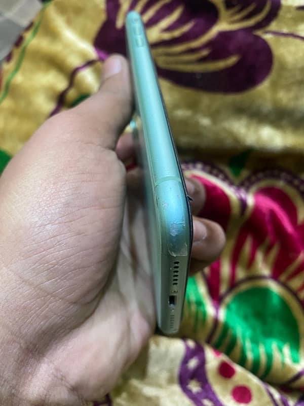 iphone 11 pta approved batry helth 95 7