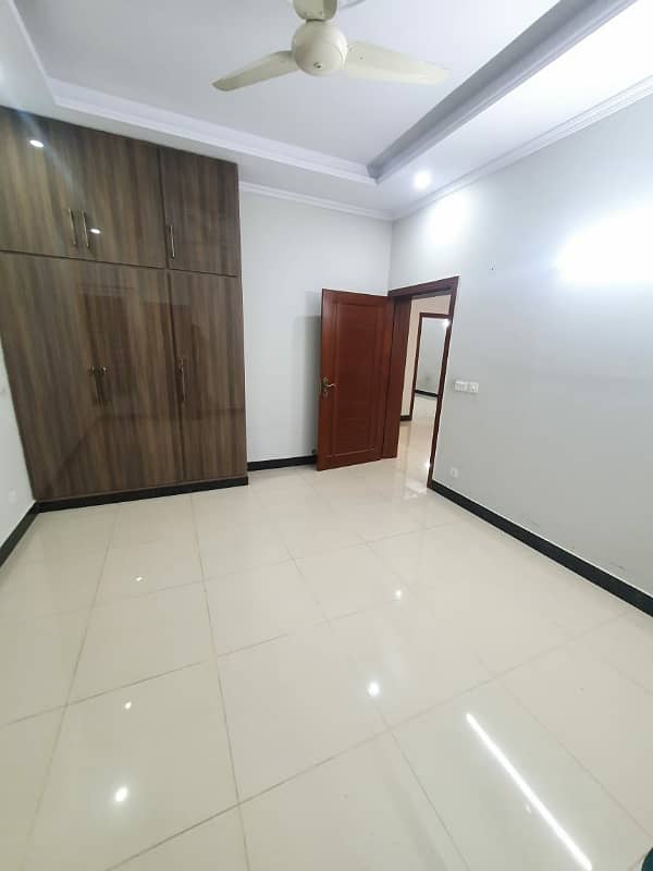 7 Marla Ground Portion Tile Flooring For Rent In G-13 3