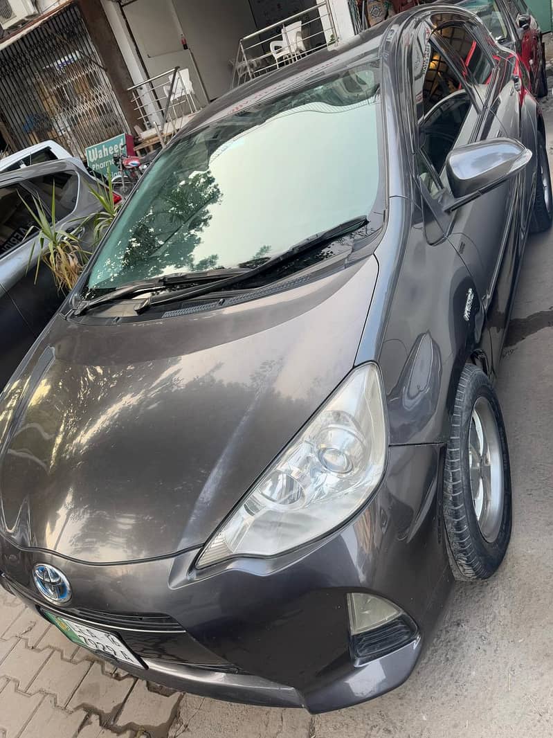 Toyota Aqua G 2013 model 2016 import 0