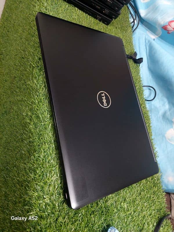 DELL LATITUDE 5580 CORE I5 6TH GENERATION 8gb RAM 256GB M. 2 SSD 3