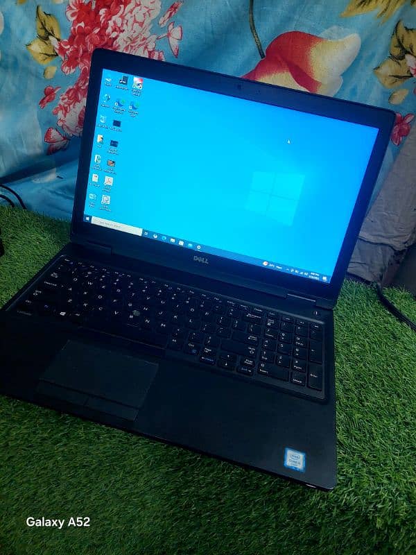 DELL LATITUDE 5580 CORE I5 6TH GENERATION 8gb RAM 256GB M. 2 SSD 4