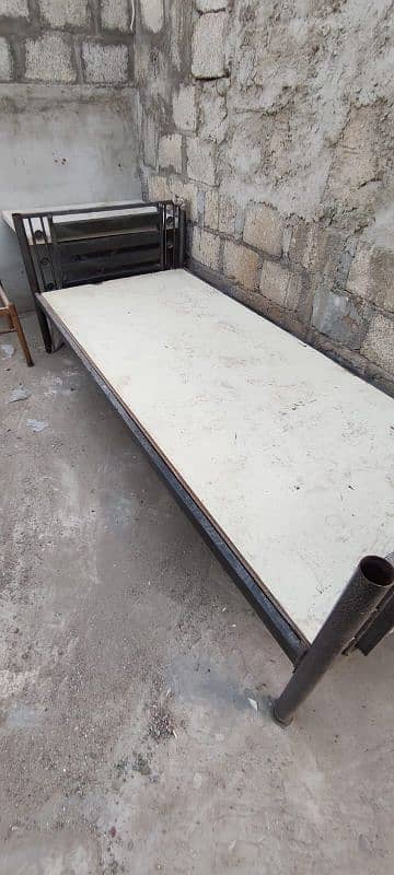 Iron bed for sale single 2