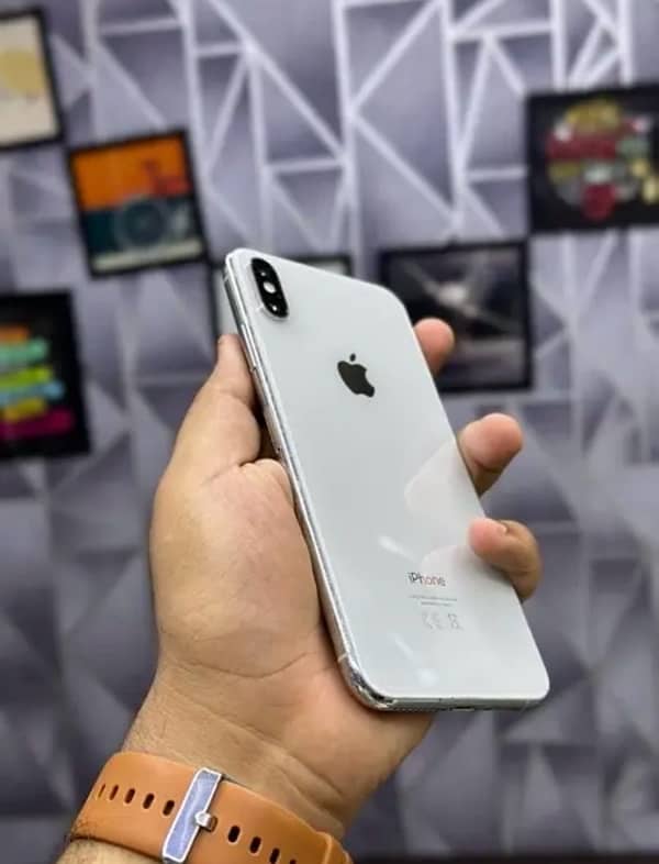 iphone XS 64 GB 3