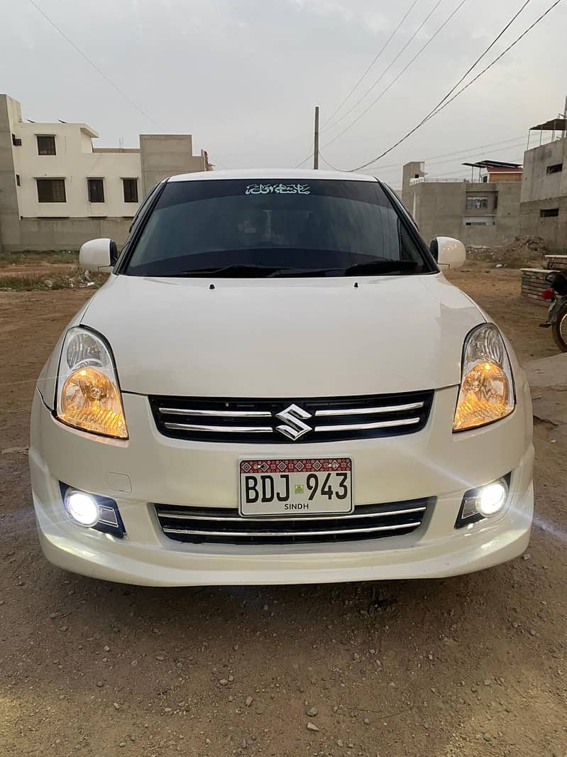 Suzuki Swift Automatic 2015 White 0