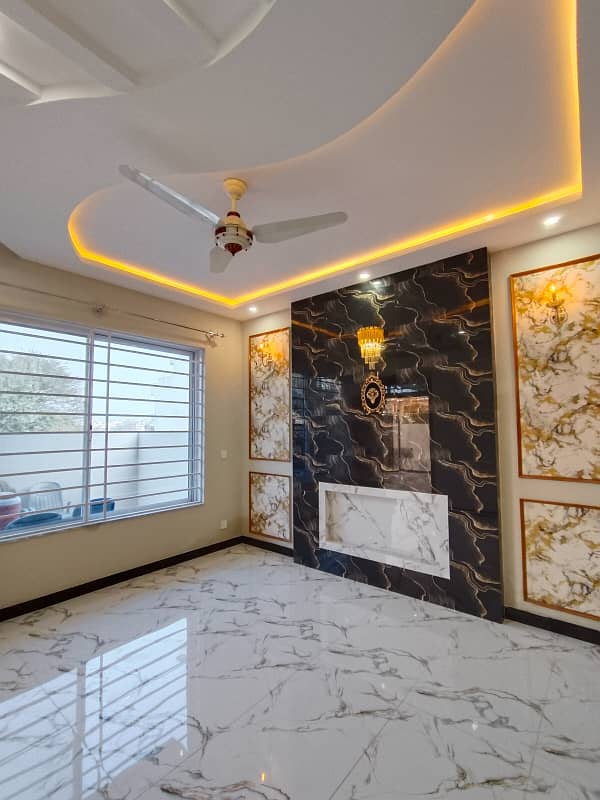 Brand New, 35x70, House for Sale with 6 Bedrooms in G-13, Islamabad 7