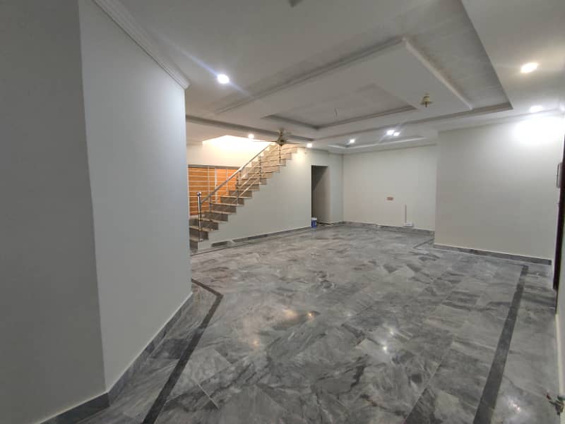 Basement For Rent 6