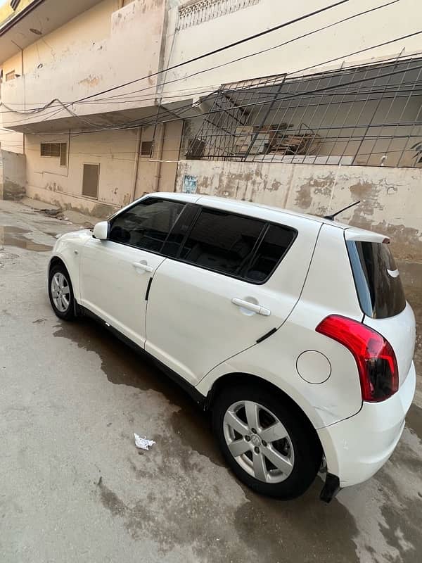 Suzuki Swift 2014 1