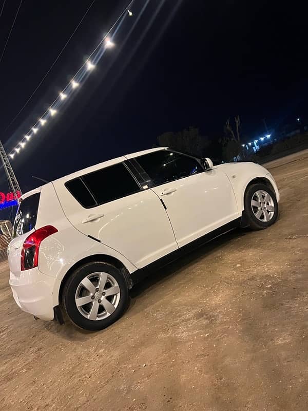 Suzuki Swift 2014 4