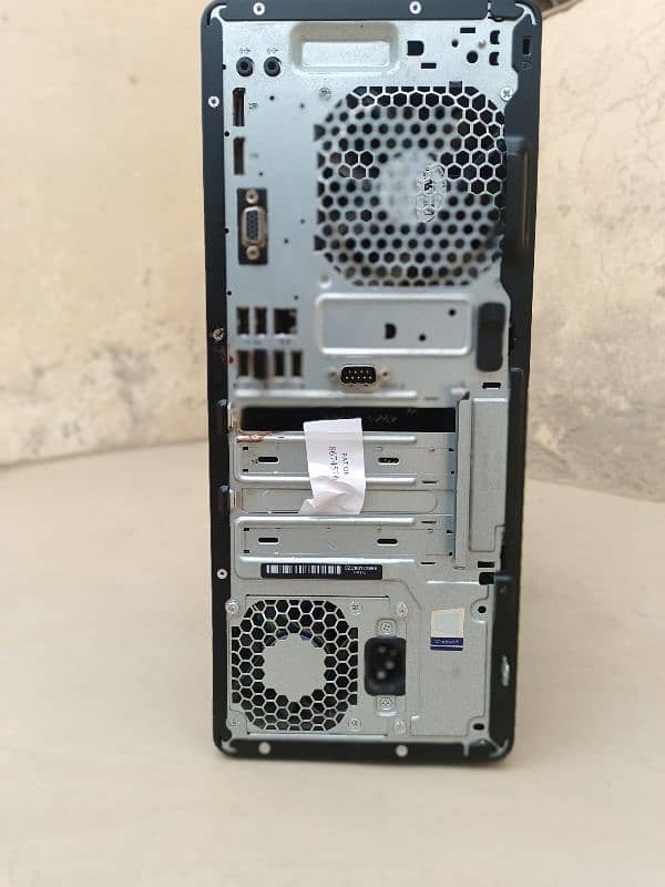 HP EliteDesk 800 G3 TWR Gaming PC 2