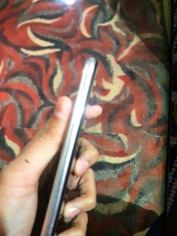 iPhone x model hai good condition exchange posibal hai 2