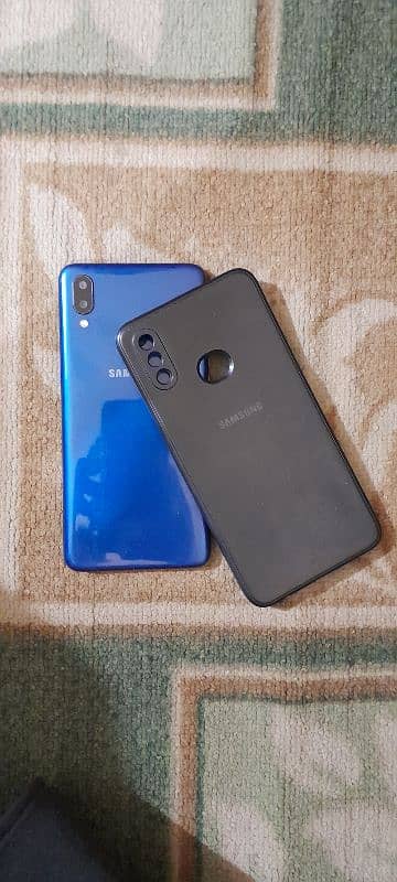 Samsung A10s 2/32 gb 0