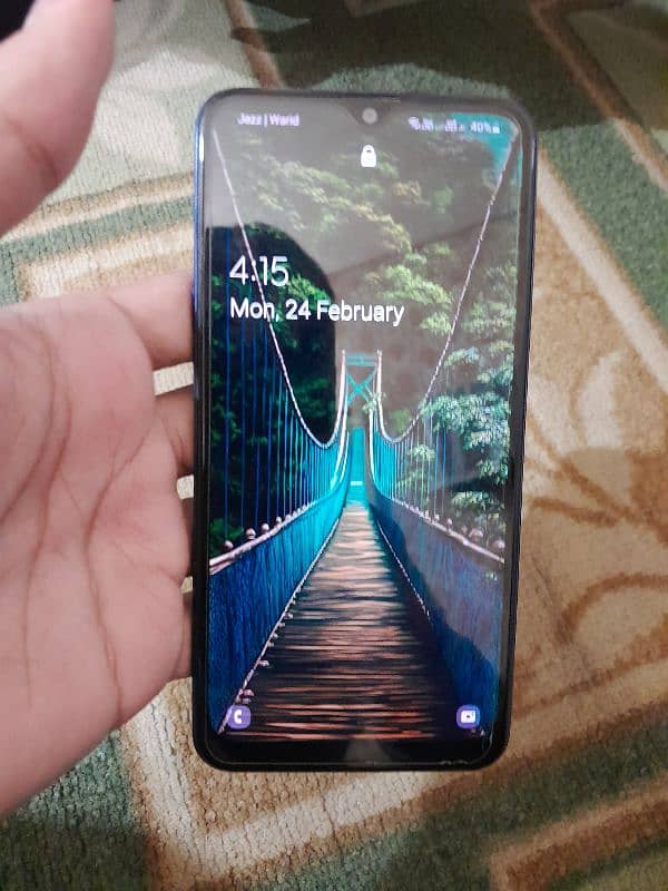 Samsung A10s 2/32 gb 6