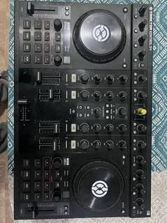 Traktor Kontrol S4