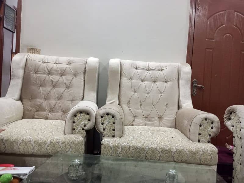 7 seater Luxury sofa Set with centre table For Sale 11