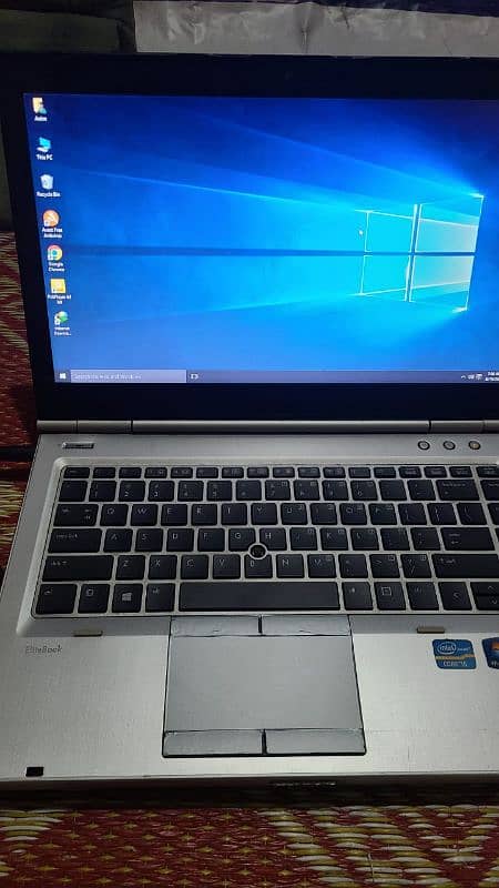 HP Elite Book Core i5 4th Gen 8 GB Ram 500 GB HDD 5