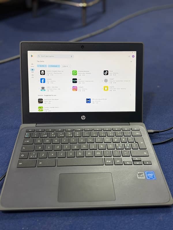 Hp Chromebook 11 G8 EE 4GB Ram 32GB Storage contact WhatsApp 2