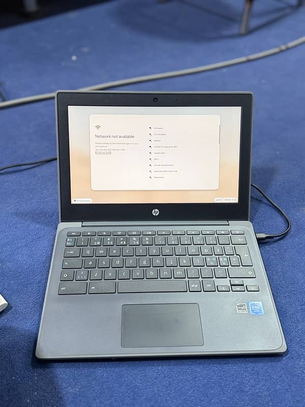 Hp Chromebook 11 G8 EE 4GB Ram 32GB Storage contact WhatsApp 3