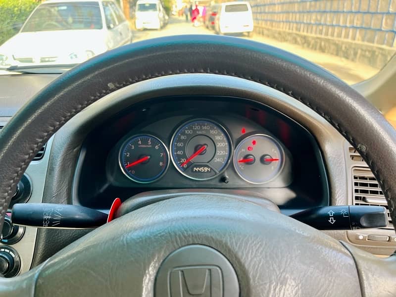 Honda Civic Oriel 2005 3