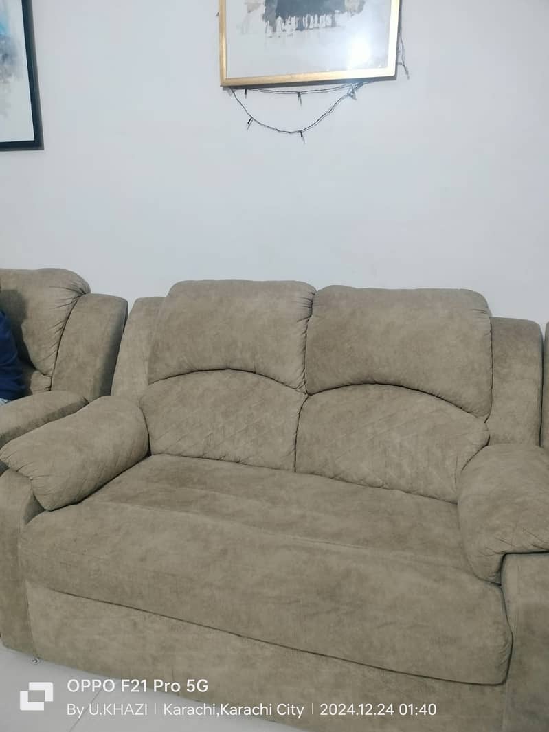 Sofa set 7 seaters 2