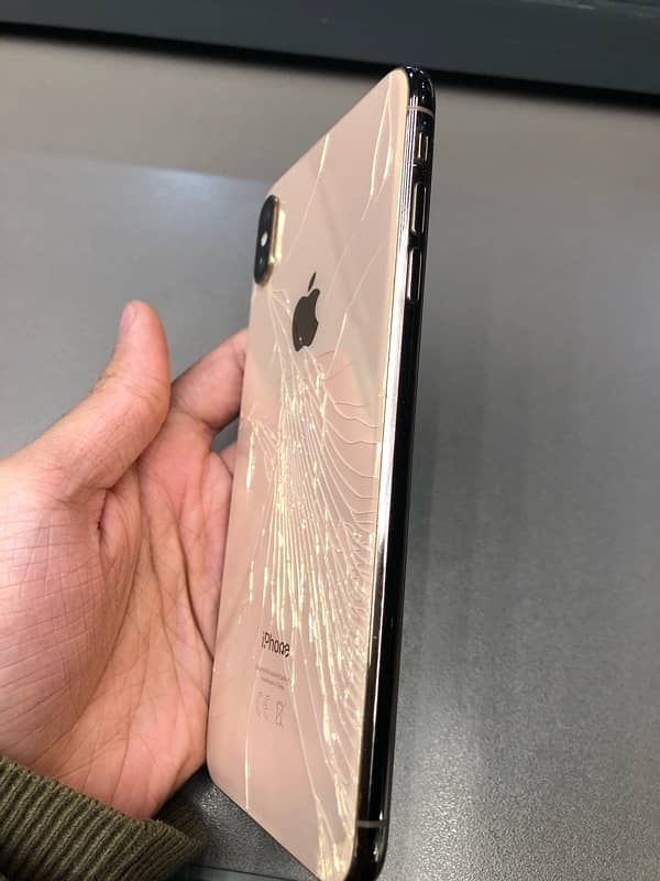 Iphone xs max 64gb PTA approved 2