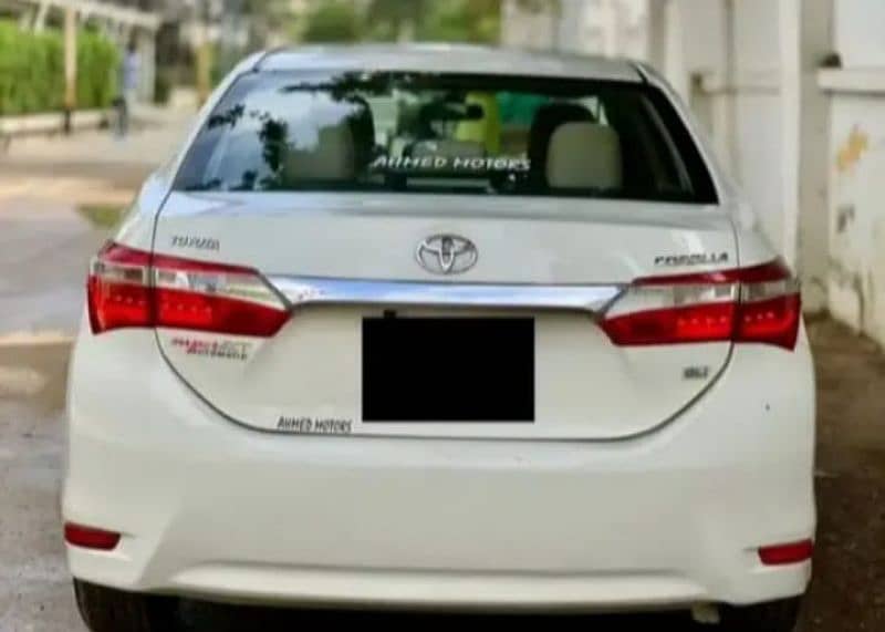 Toyota Corolla GLI 2015 call 0/3/3/6/7/9//4/2/8/8/8/ 4