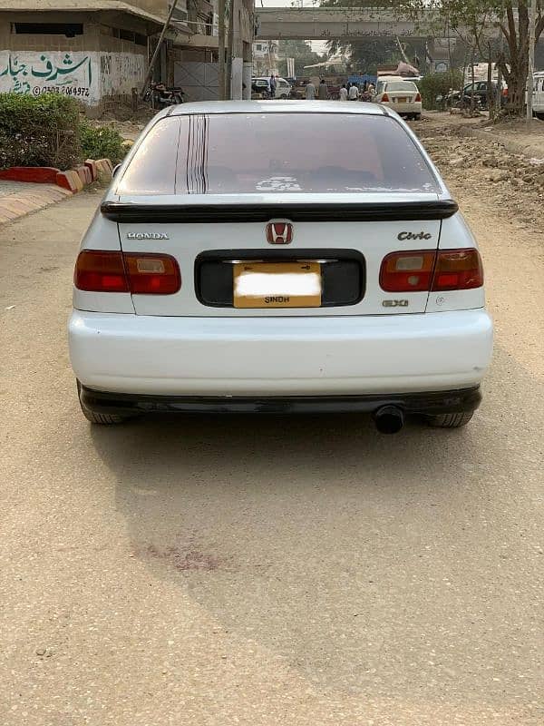 Honda Civic EXi 1995 3