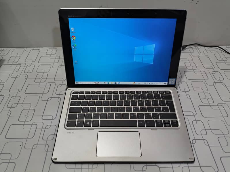 HP X2-1012 2 in 1 Core m5 6th Gen M5-6Y54 8GB DDR3 RAM 256GB SSD 0