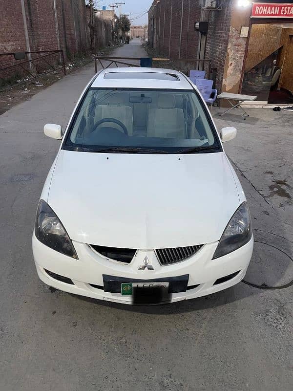 Mitsubishi Lancer 2005 3