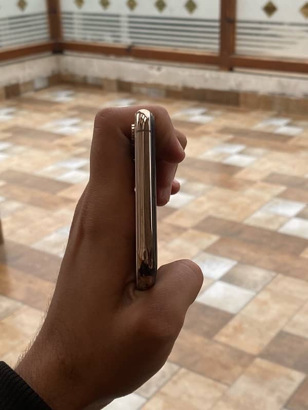 IPHONE XS MAX NON PTA 3