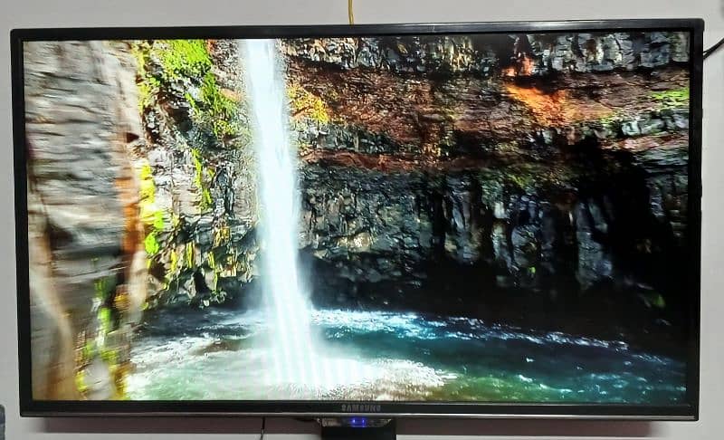 Samsung Led tv (brand new card installed in i zone) 5