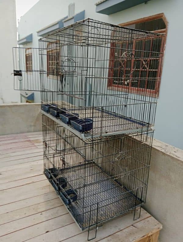 4portion cage for sale in excellent condition. . . 11