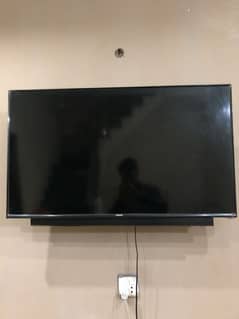 SAMSUNG LED TV