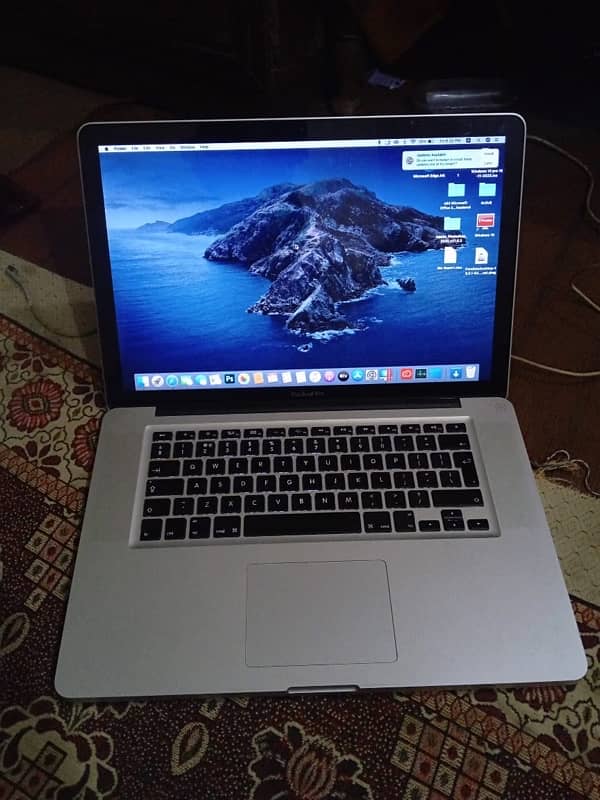 Macbook pro 1