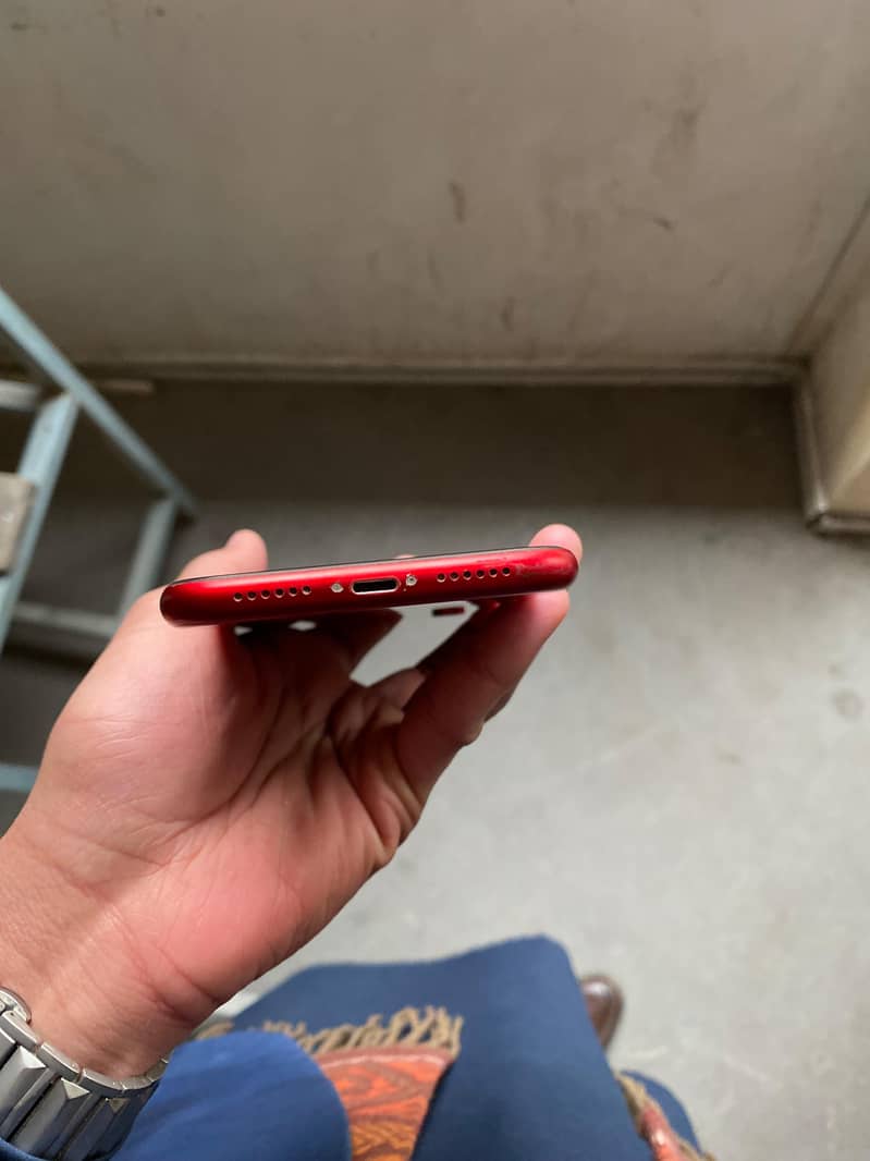 Apple iPhone XR 3