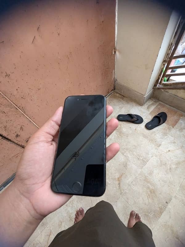 iPhone 7 128gb pta approved 5