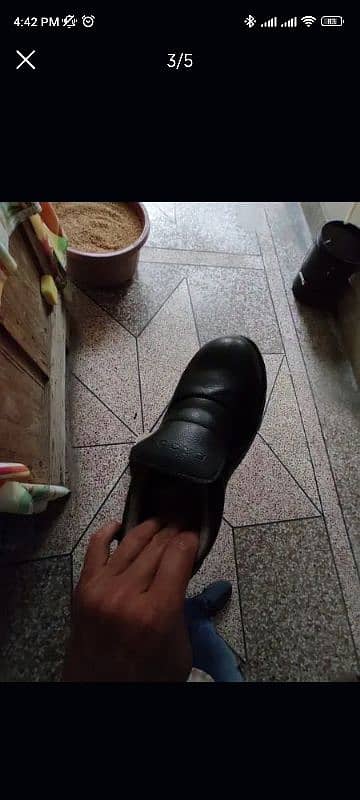 UK brand Shoes in very good condition. 2