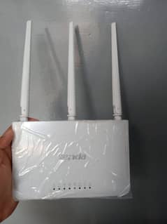 TENDA Wifi Router