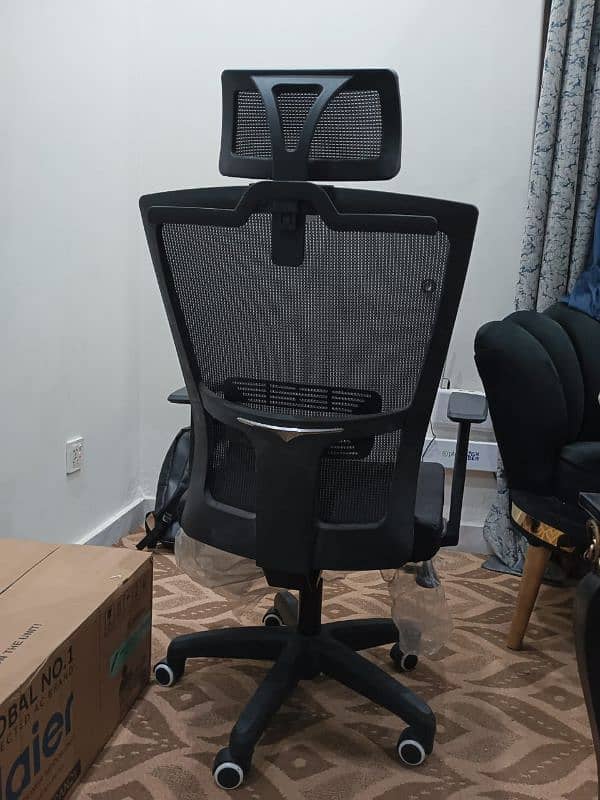 ergonomic chair 0