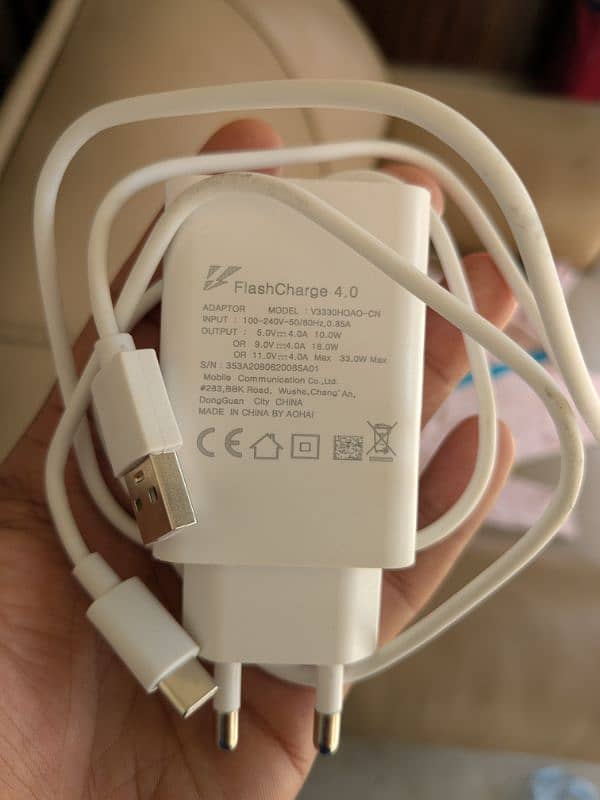 Original Oppo Flash Charger with Cable 1