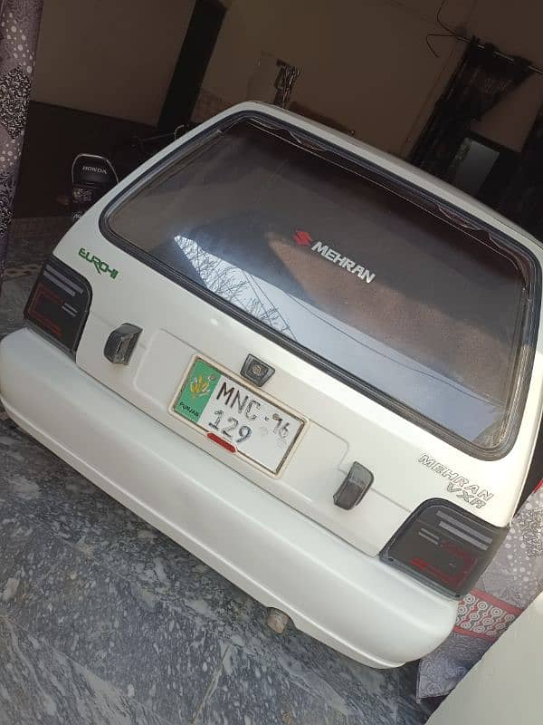 Suzuki Mehran VXR 2016 11
