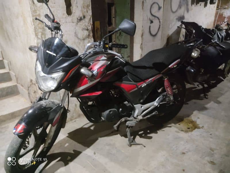 URGENT SELLING HONDA CB150-F 0