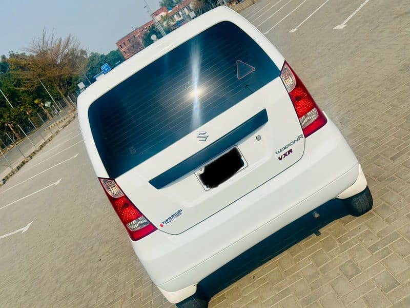 Suzuki Wagon R 2022 6