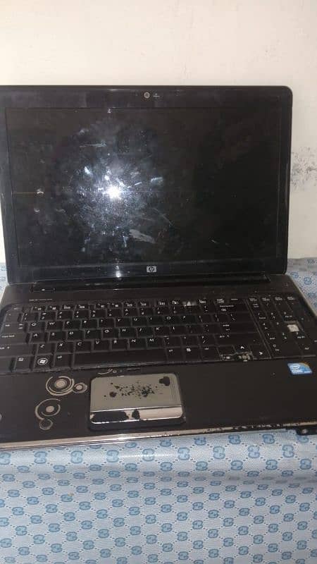 laptop HP panel broken Baki sab okay 5