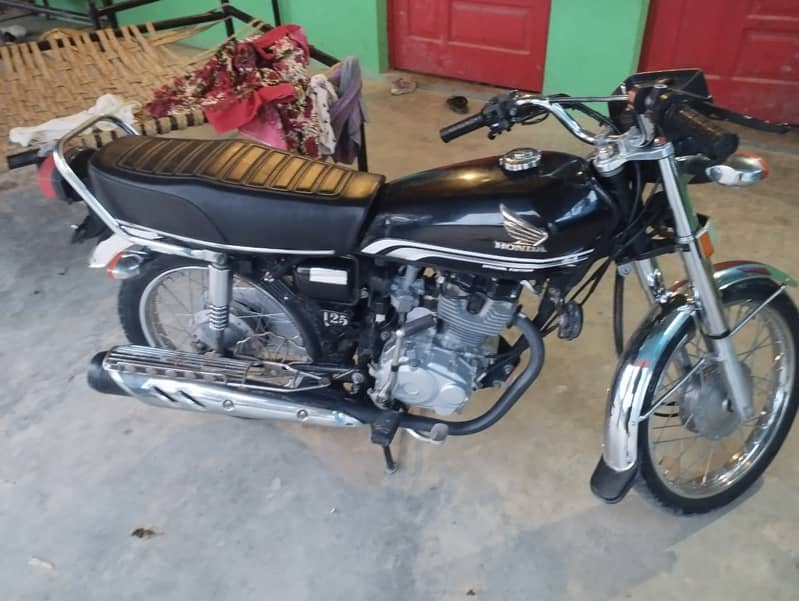 Honda CG 125 2019 3