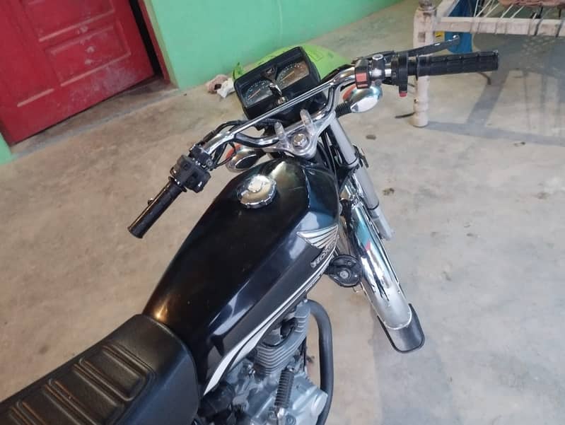 Honda CG 125 2019 10