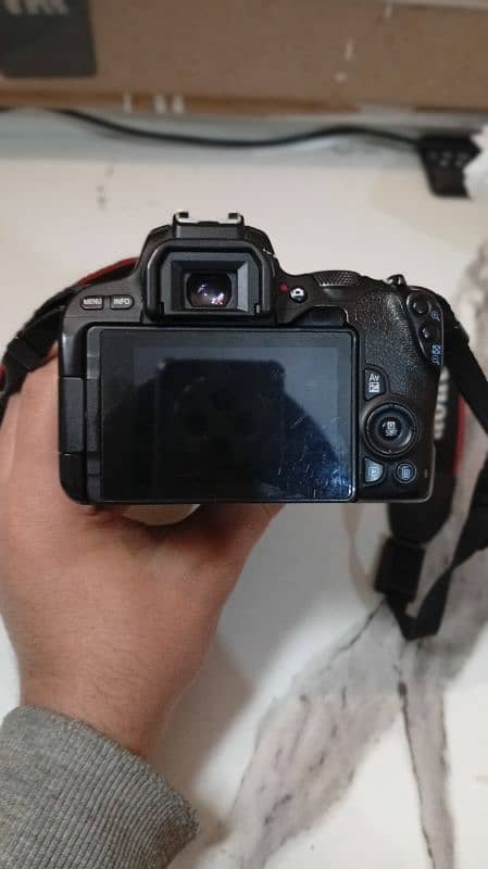 Canon 200d for sale | With 18-55mm kit lens + Two batteries 1