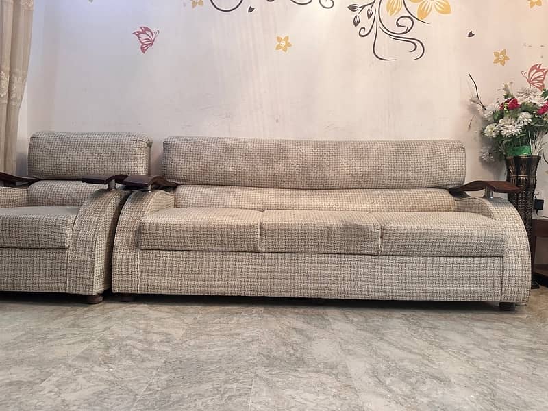 7seater sofa with sette included 2