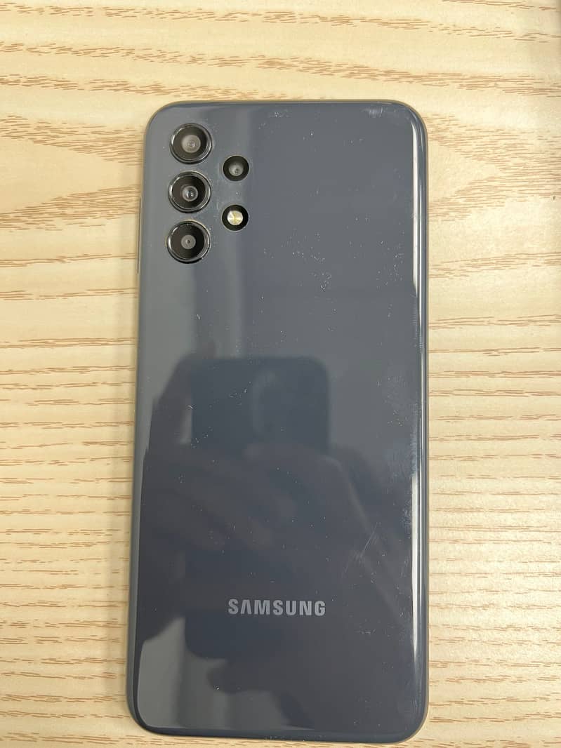 Samsung Mobile A13 1